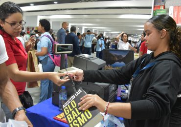 La Feria del Libro 2024 continúa este jueves con una jornada repleta de arte y literatura