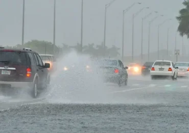 Vaguada provoca intensas lluvias este martes