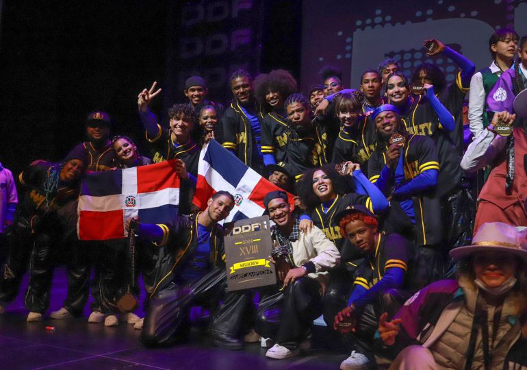 República Dominicana gana medalla de Plata en campeonato de danza en Colombia