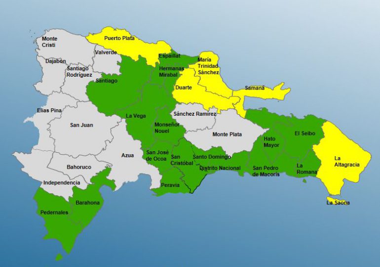 COE mantiene 21 provincias en alerta por lluvias