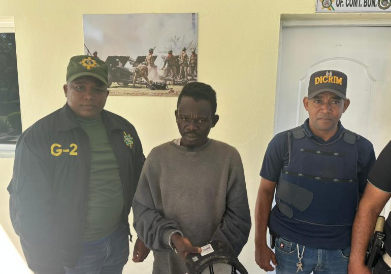 Detienen en la frontera a haitiano que agredió a personal médico del Darío Contreras