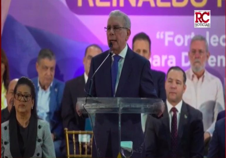 Danilo Medina "es necesario que hagamos memoria" recuerda las obras del PLD dice PRM ha deteriorado servicios públicos