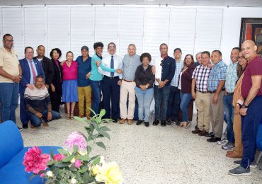 Dr. Jorge Asjana intercambia con profesores de la UASD Puerto Plata sobre los retos de la educación superior