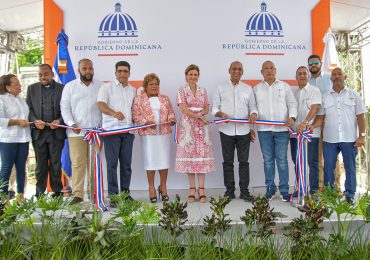 Vicepresidenta Raquel Peña encabeza acto inaugural de asfaltado de 82 calles en el sector Cachón de la Rubia