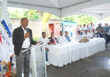 UTECT inicia trabajos de titulación de solares y casas en La Cuaba, Provincia Santo Domingo