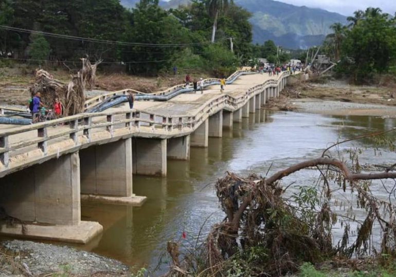 Casi 70,000 evacuados por amenaza de inundaciones en Cuba