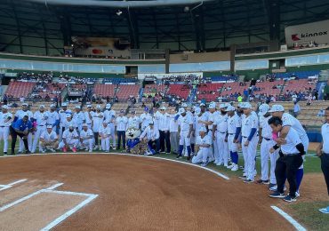 Licey entrega anillos de campeones