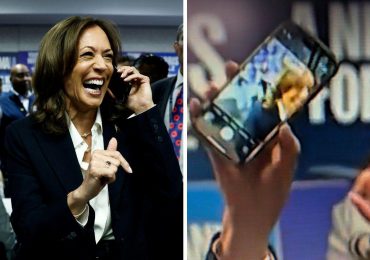 Kamala Harris finge llamada a votante y accidentalmente muestra la cámara del teléfono