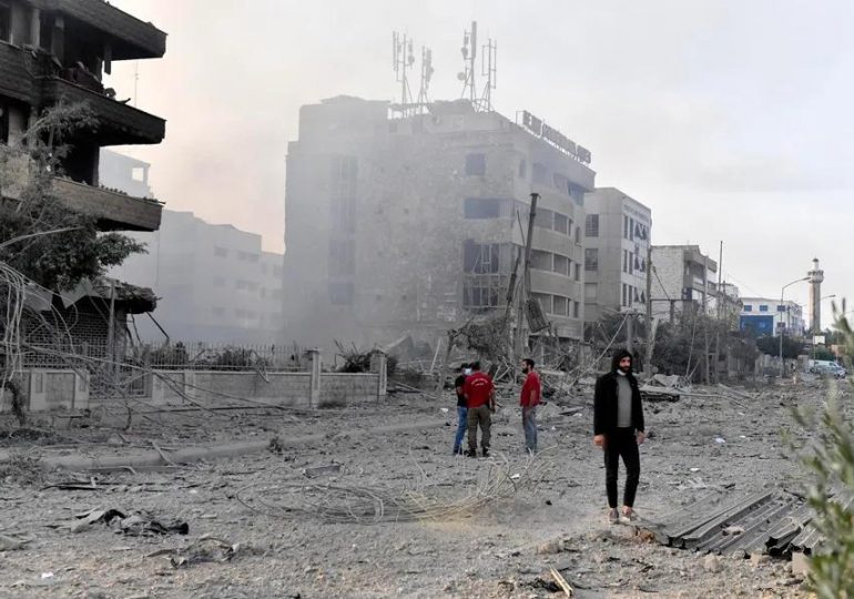 Video: Ataque aéreo israelí destruye edificio residencial en el sur de Beirut