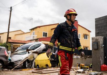 El Salvador envía ayuda humanitaria a España ante emergencia por la DANA