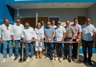 Ministro Paliza inaugura destacamento policial en Barahona; destaca disminición significativa de homicidios en el país