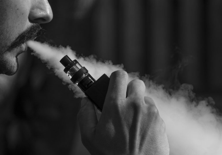 Los vapers pueden ayudar a dejar de fumar, según estudios