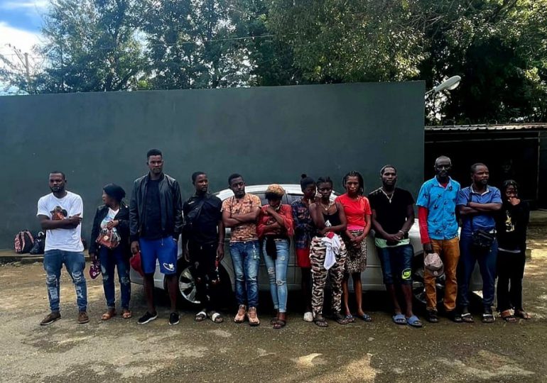 Detienen 18 haitianos indocumentados durante operativos en Valverde