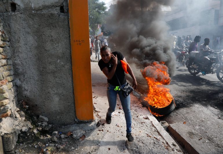 Los niños constituyen hasta la mitad de los miembros de los grupos armados en Haití