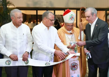 Presidente Abinader inaugura capilla del CUSEP