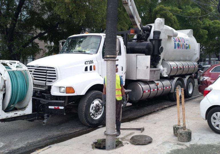 Alcaldía del DN mitiga efectos de las lluvias con operativo de limpieza de filtrantes e imbornales