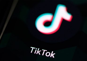 La start-up de IA Perplexity confirma su interés en comprar TikTok