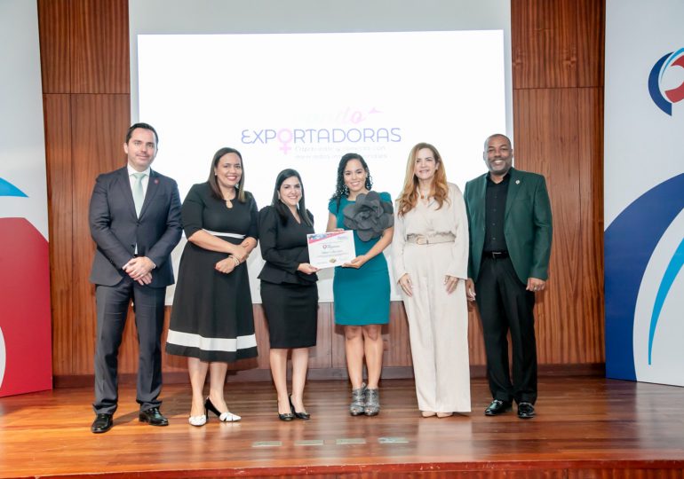 ProDominicana realiza conferencias sobre la internacionalización de las mujeres en la exportación