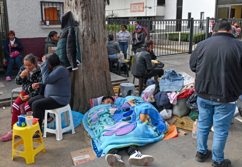 Suman 17 menores fallecidos por brote de bacteria en hospitales de México