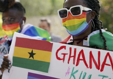 Corte Suprema de Ghana da luz verde a un proyecto de ley anti-LGTBI+