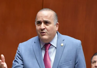 Pese a fuertes críticas, el senador Alexis Victoria Yeb defiende proyecto que busca limitar exoneraciones