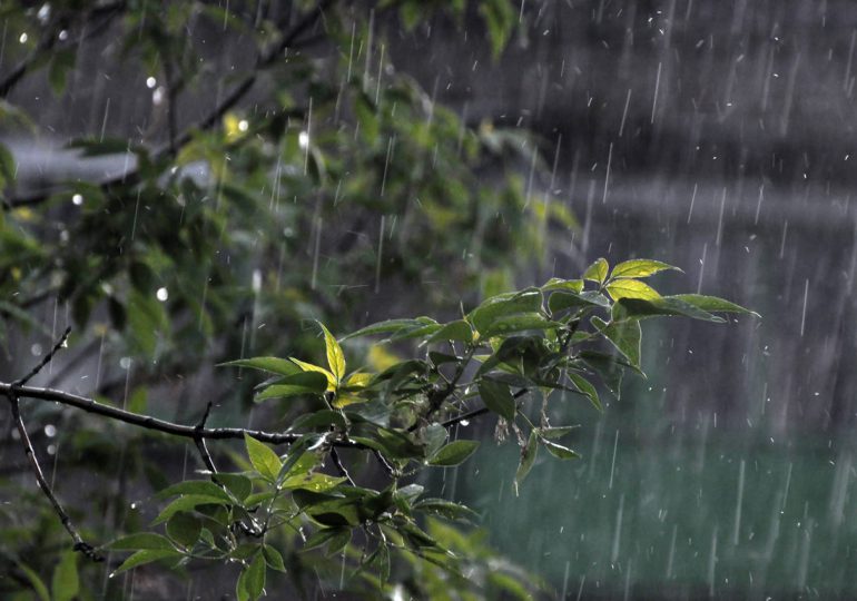 El COE coloca tres provincias en alerta amarilla y mantiene a siete en alerta verde