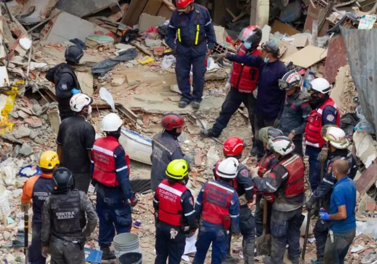 Nueve muertos, incluidos siete niños, por explosión de cilindro de gas en Caracas