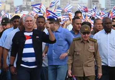 Díaz-Canel, tras encabezar marcha contra el embargo: Biden no hizo «nada» distinto a Trump