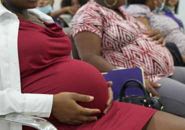 Mujeres lideran la lucha contra el embarazo adolescente en República Dominicana