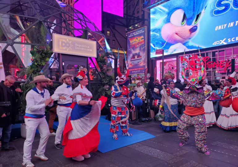 Video: Dominicanos en Estados Unidos celebran tener un pedacito de su tierra en el extranjero