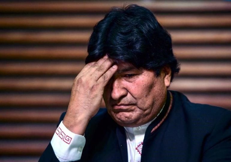 Evo Morales dice ser víctima de "brutal guerra jurídica" en Bolivia