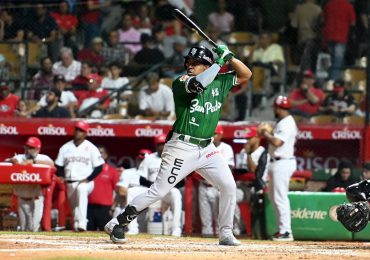 Las Estrellas vencen al Licey y se colocan a un paso del Round Robin