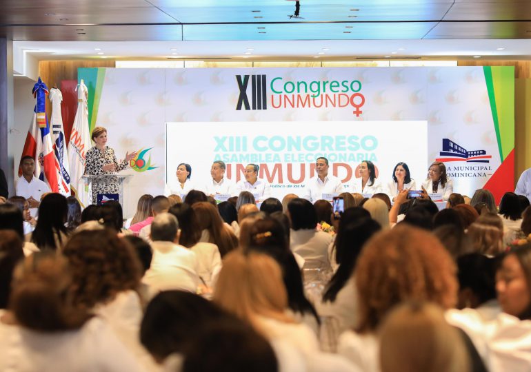 Raquel Peña en congreso de UNMUNDO: “Cuando las mujeres ingresan a la política, transforman la sociedad”