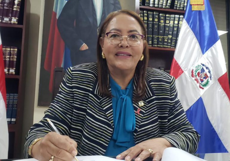 Diputada Elvira Corporán anuncia actividades por motivo de la Navidad en su provincia