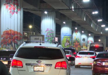 ASDN inaugura murales en columnas del Metro y enciende luces en avenida Hermanas Mirabal