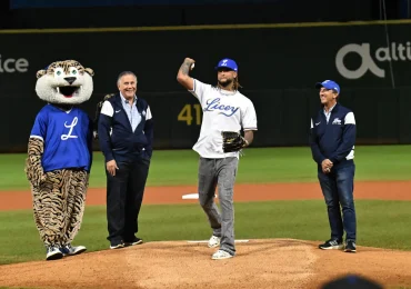 Licey reconoce a Luis Gil, lanza primera bola en el estadio Quisqueya