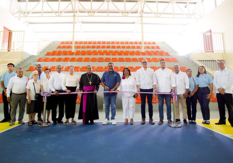 MIVED entrega Centro de Convenciones y Evangelización Monseñor Reynaldo Connors en San Juan