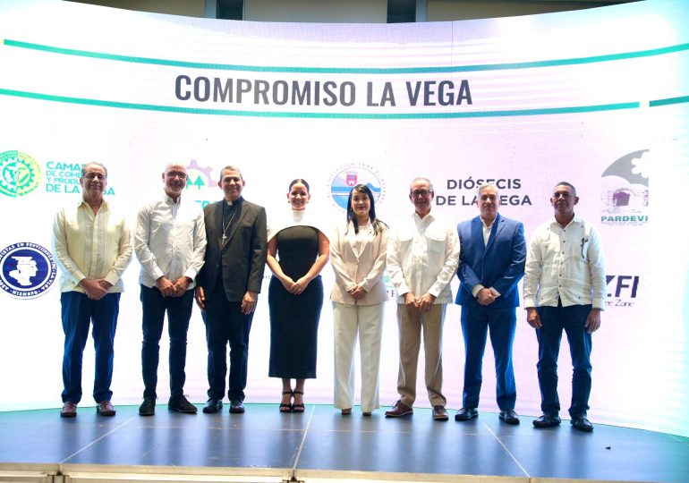 Cámara de Comercio y Producción de La Vega realiza cierre de gestión y juramenta junta directiva