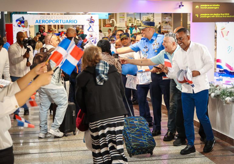 DA celebra Día del Dominicano en el Exterior con caluroso recibimiento a ritmo de merengue