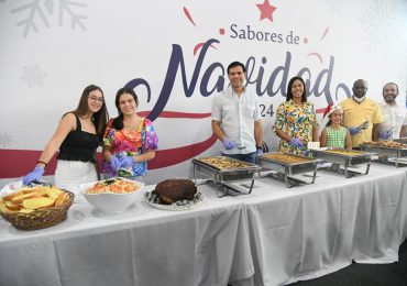 Propeep comparte almuerzo navideño con cientos de familias vulnerables del DN