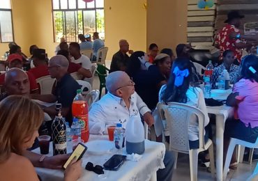 Colegio Dominicano de Locutores celebra tradicional encuentro navideño con locutores periodistas y reporteros gráficos