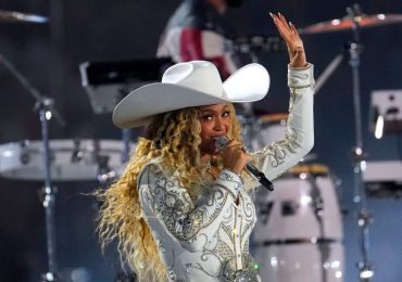 Beyoncé lleva Cowboy Carter al medio tiempo del juego Houston vs. Baltimore