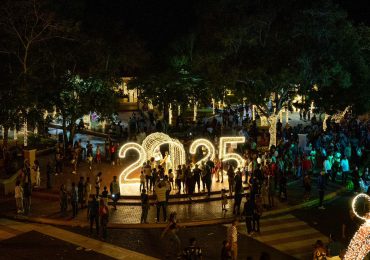 Más 100 mil romanesen han disfrutado de la magia de la navidad, en el Parque de Luces