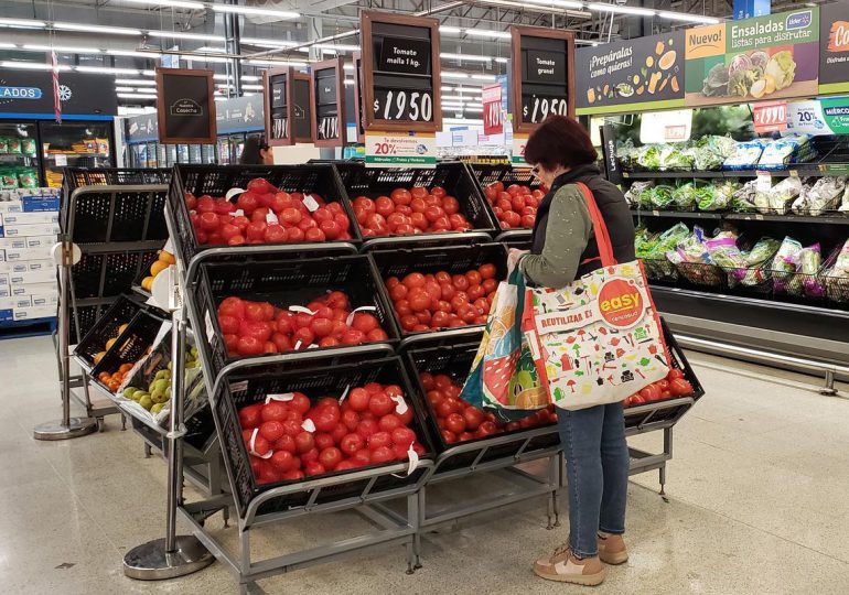 Los precios en Chile suben 0,2% en noviembre e inflación anual llega a 4,2%