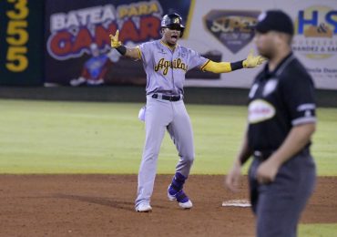 Águilas escalan al tercer puesto tras derrotar a Gigantes