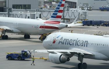 American Airlines retoma vuelos en EEUU tras breve suspensión