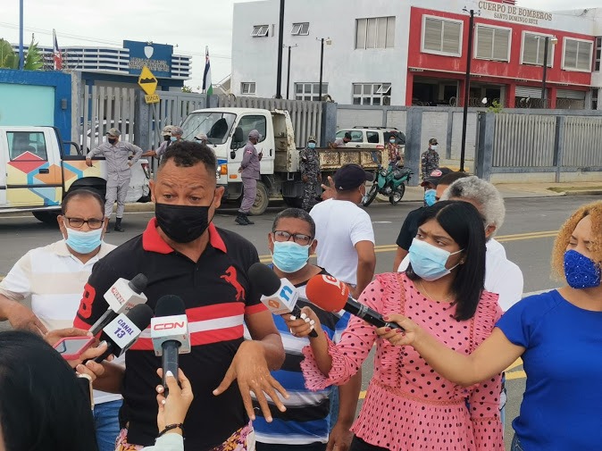 Residentes de Ciudad Juan Bosch denuncian grave crisis de agua y convocan a protesta pacífica