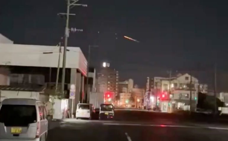  VIDEO: Meteorito atraviesa el cielo de Japón 