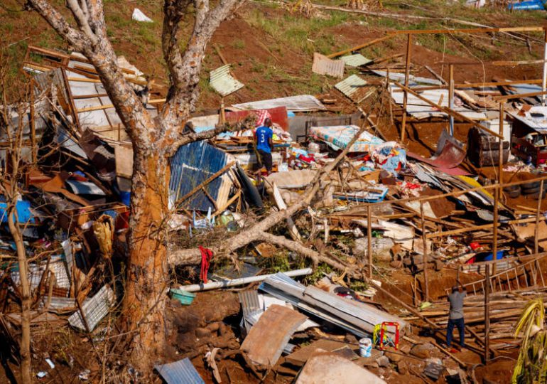 Situación angustiosa en Mayotte, que espera visita de Macron