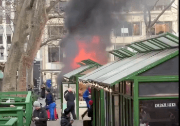 Video: Reportan incendio en el Bryant Park Christmas Village de Nueva York